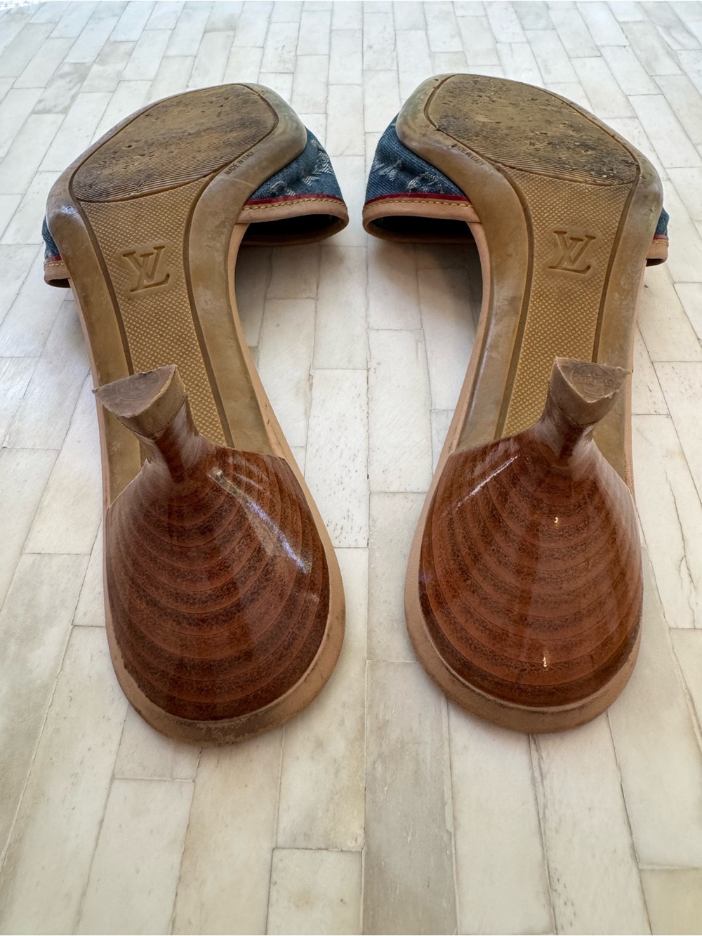 Louis Vuitton Vintage Monogram Blue Denim Charm Leather Bow Mules Kitten Heels - Picture 5 of 6